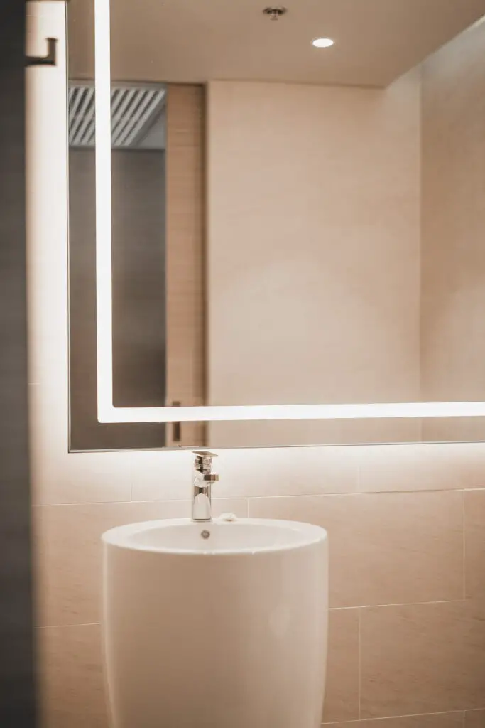 Backlit bathroom mirror